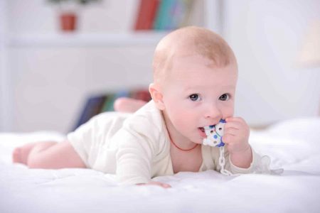 How to Make Breast Milk Popsicles for Teething